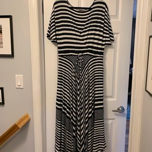 Banana republic long faux wrap style dress